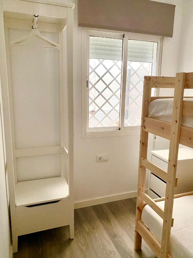 Precioso Apartamento Conil Aire Acondicionado Y Wifi -Solo Familias Y Parejas- Conil De La Frontera Exterior photo